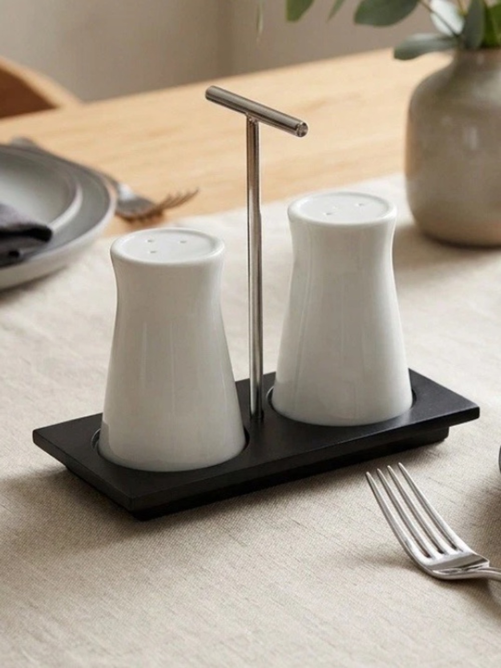 International Silver Company Porcelain Salt and Pepper Shaker Set w/ Black Tray